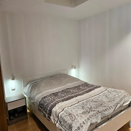 Apartment Jurija Gagarina 199