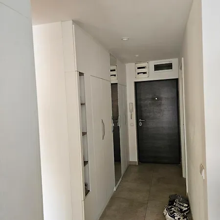 Jurija Gagarina 199 Apartment Bezanija