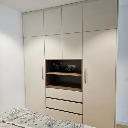 Jurija Gagarina 199 Apartment *
